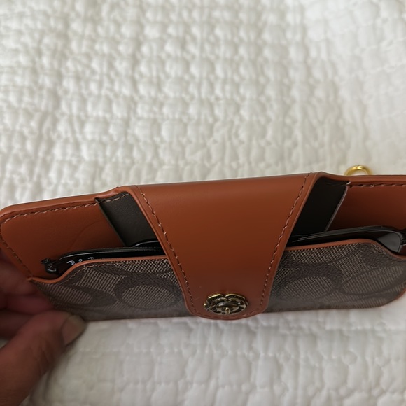 SOLD SOLD SOLD Cute little sunglasses holder or bag charm - Picture 5 of 5